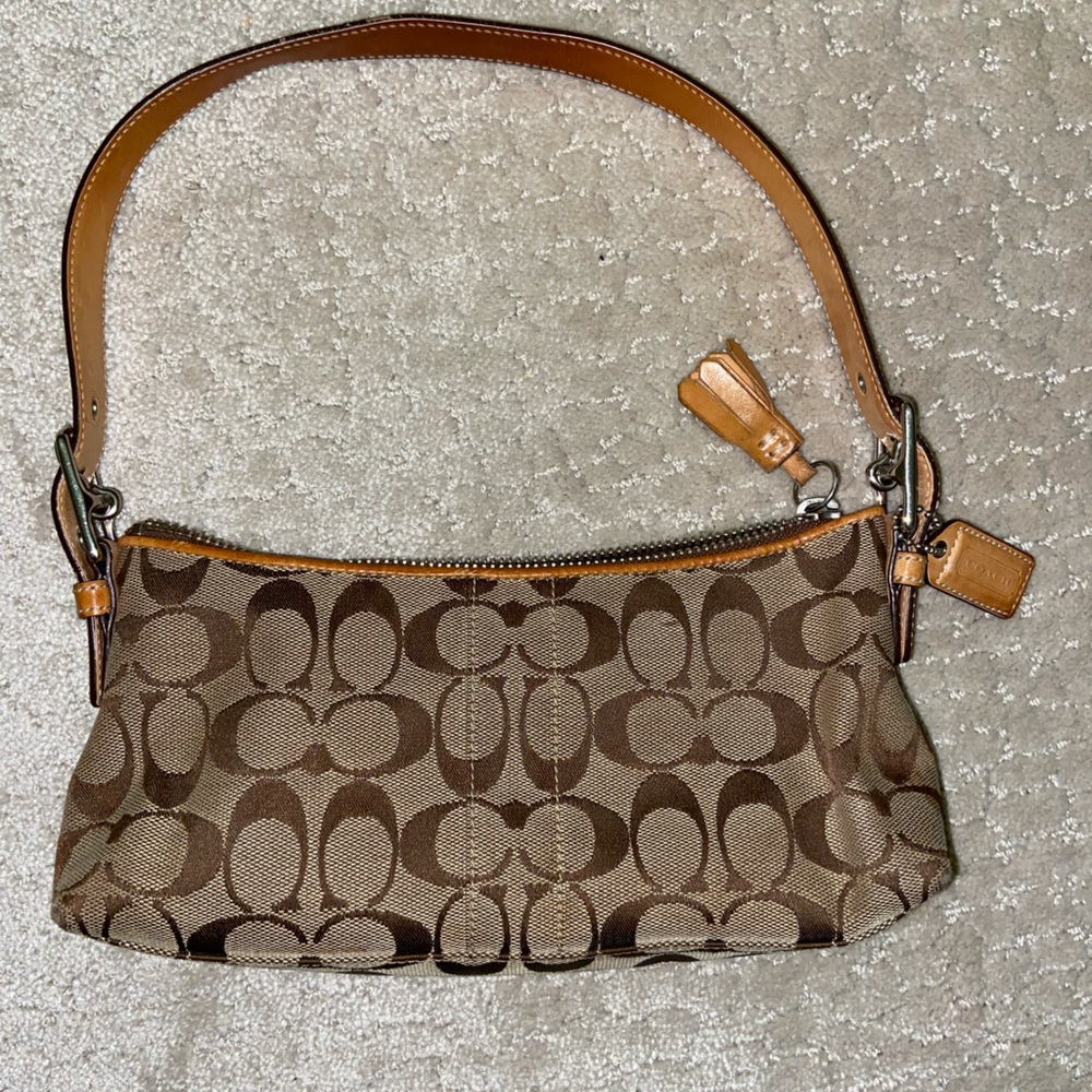 Coach vintage small shoulder bag